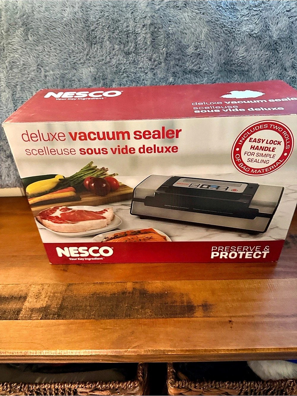 Nesco VS-12 Deluxe Vacuum Sealer Red Like New